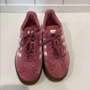 Adidas Women's GAZELLE PLATFORM VELVET Pink Sneakers